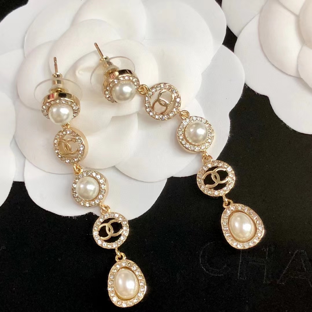 CHANE1 パールドロップダイヤモンドスタッドピアス【50％割引+送料無料】