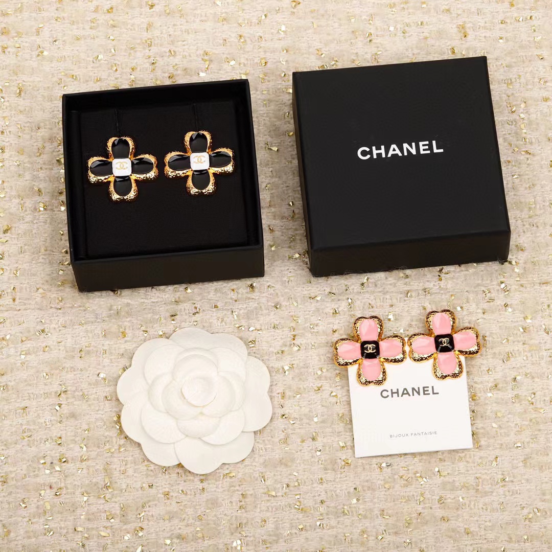 CHANE1 四つ葉のクローバー カラーブロック イヤリング【50％割引+送料無料】