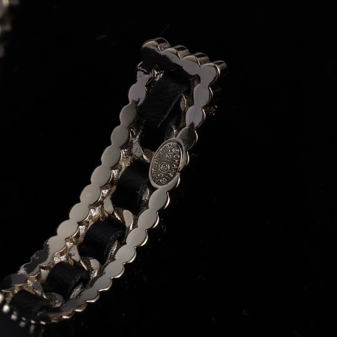 CHANE1 ダブルC ダイヤモンド ブレスレット【50％割引+送料無料】