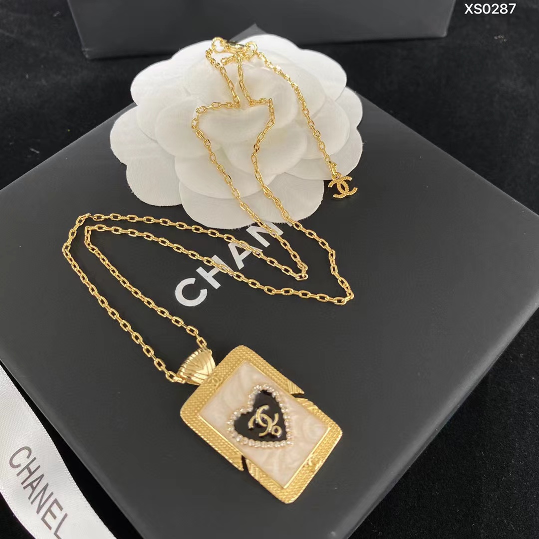 CHANE1 パフュームボトル ハート ネックレス【50％割引+送料無料】