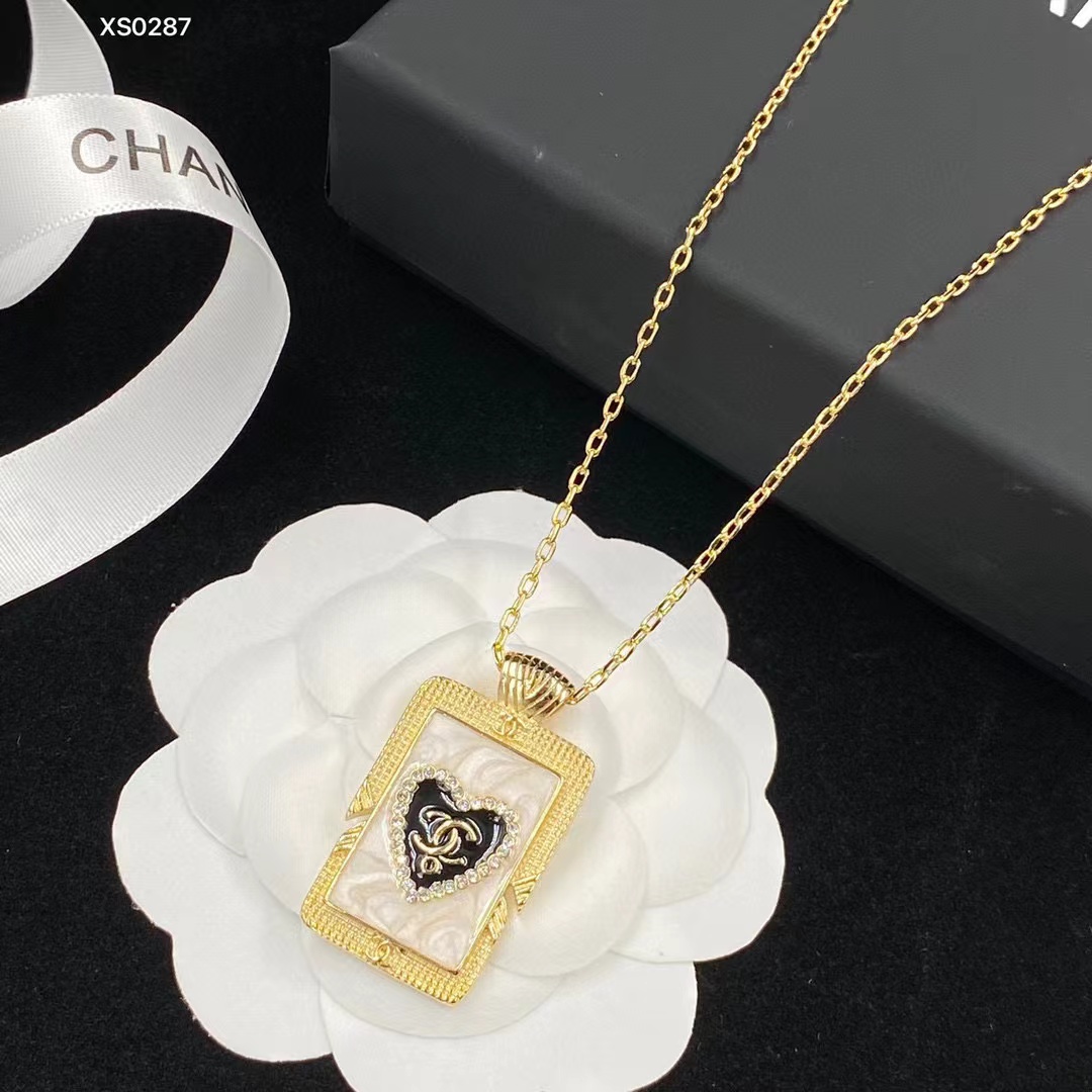 CHANE1 パフュームボトル ハート ネックレス【50％割引+送料無料】