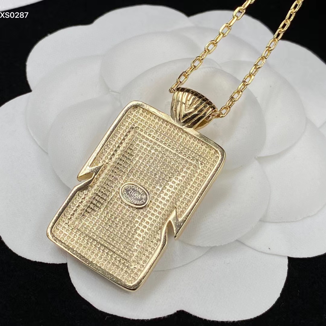 CHANE1 パフュームボトル ハート ネックレス【50％割引+送料無料】