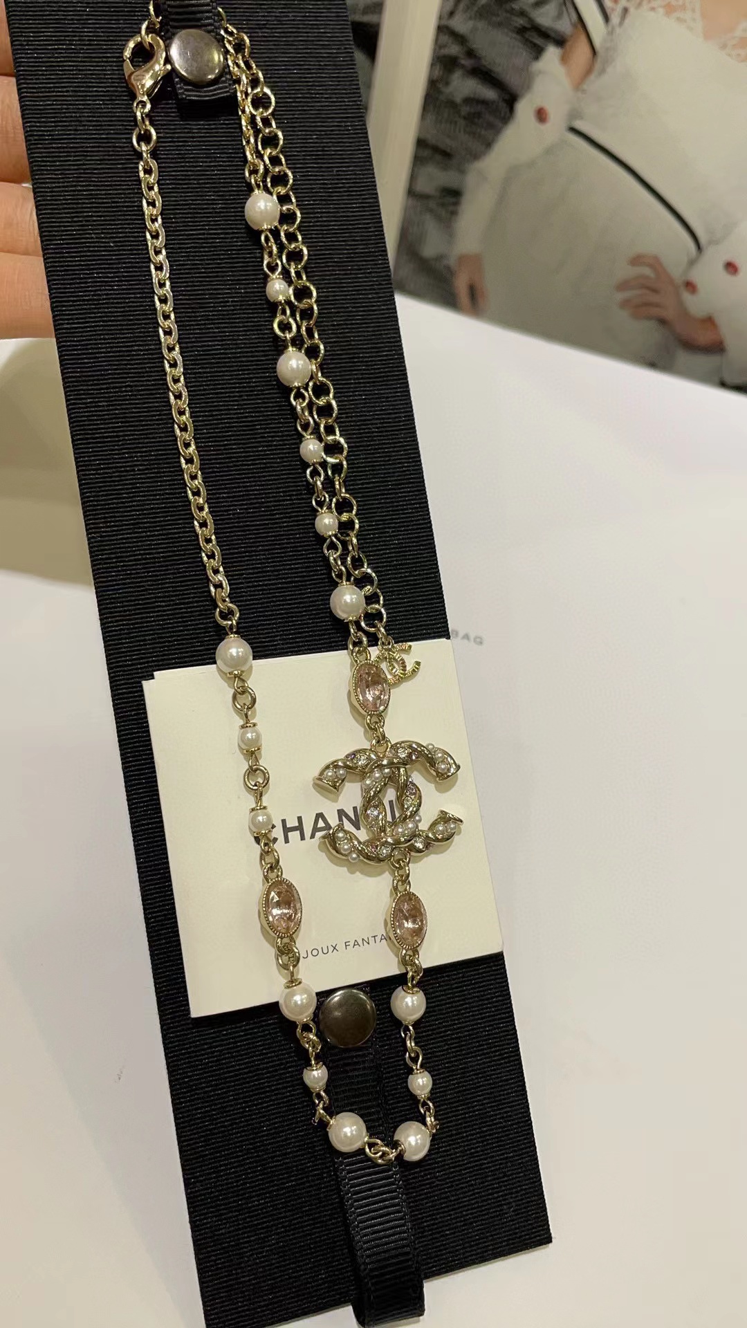 CHANE1 ピンク ジェムストーン ツイスト ダブル C パール ネックレス【50％割引+送料無料】