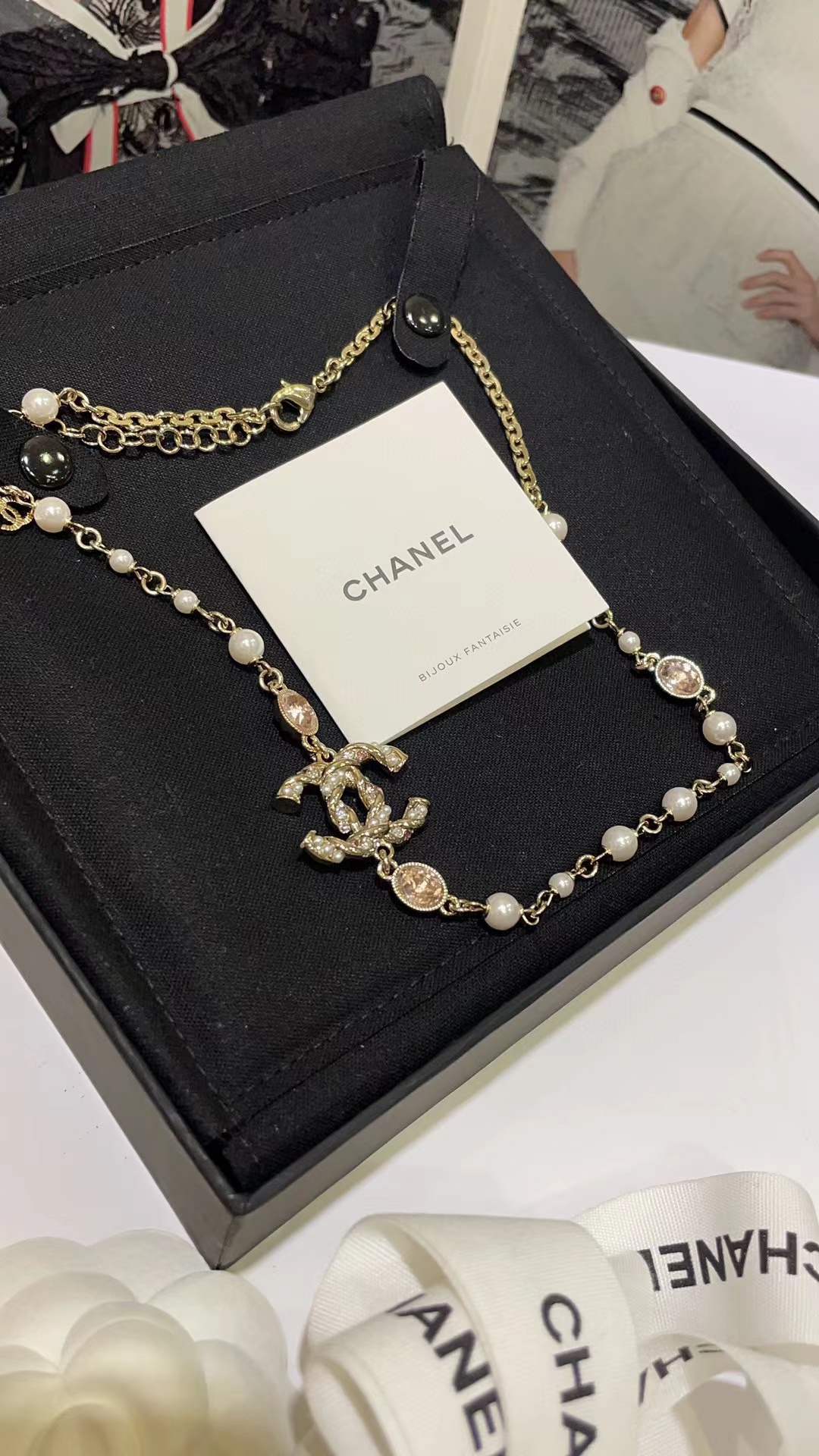 CHANE1 ピンク ジェムストーン ツイスト ダブル C パール ネックレス【50％割引+送料無料】