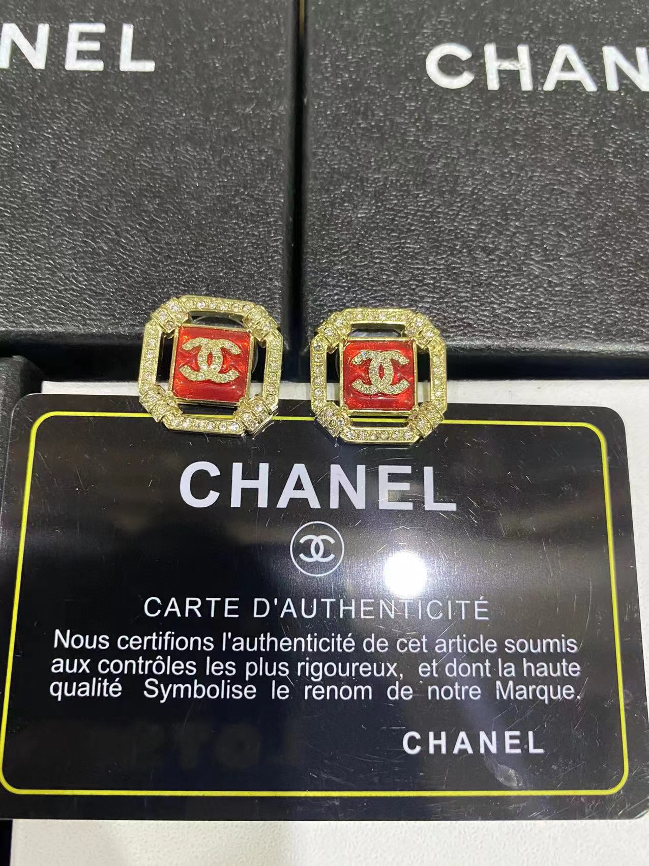 CHANE1 ダイヤモンド レッド スタッド ピアス【50％割引+送料無料】