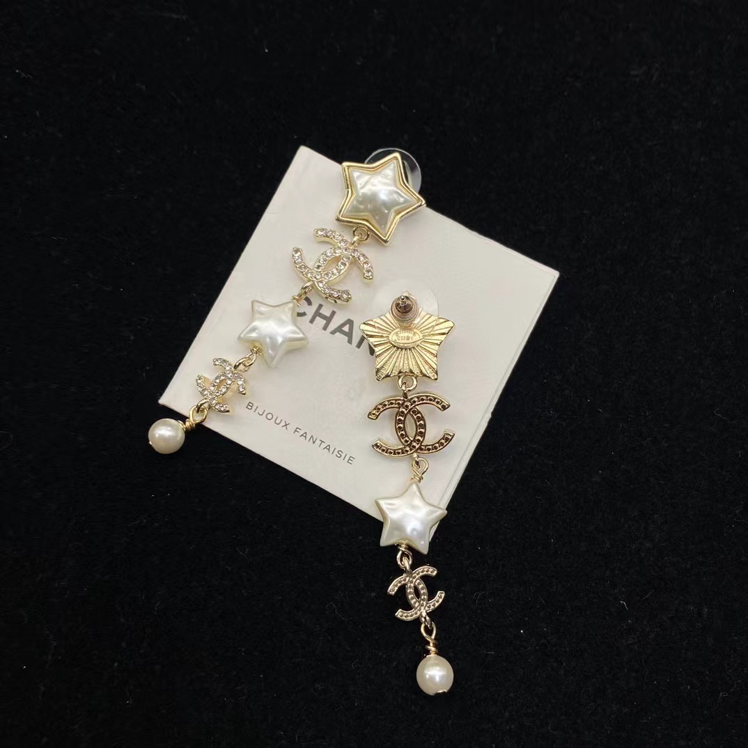 CHANE1 五芒星 ダブルC タッセル ピアス【50％割引+送料無料】