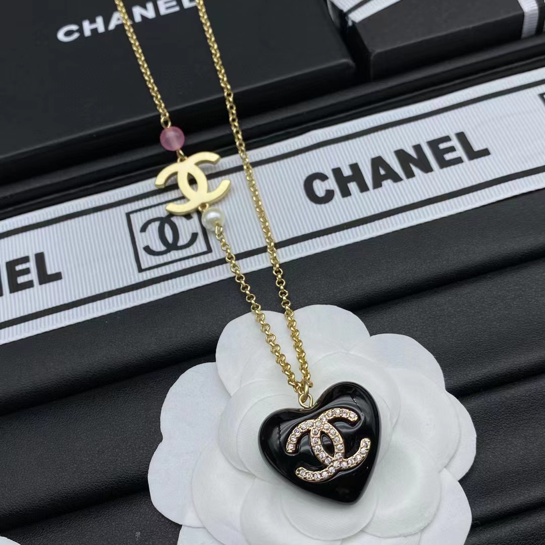 CHANE1 ブラックハートネックレス【50％割引+送料無料】