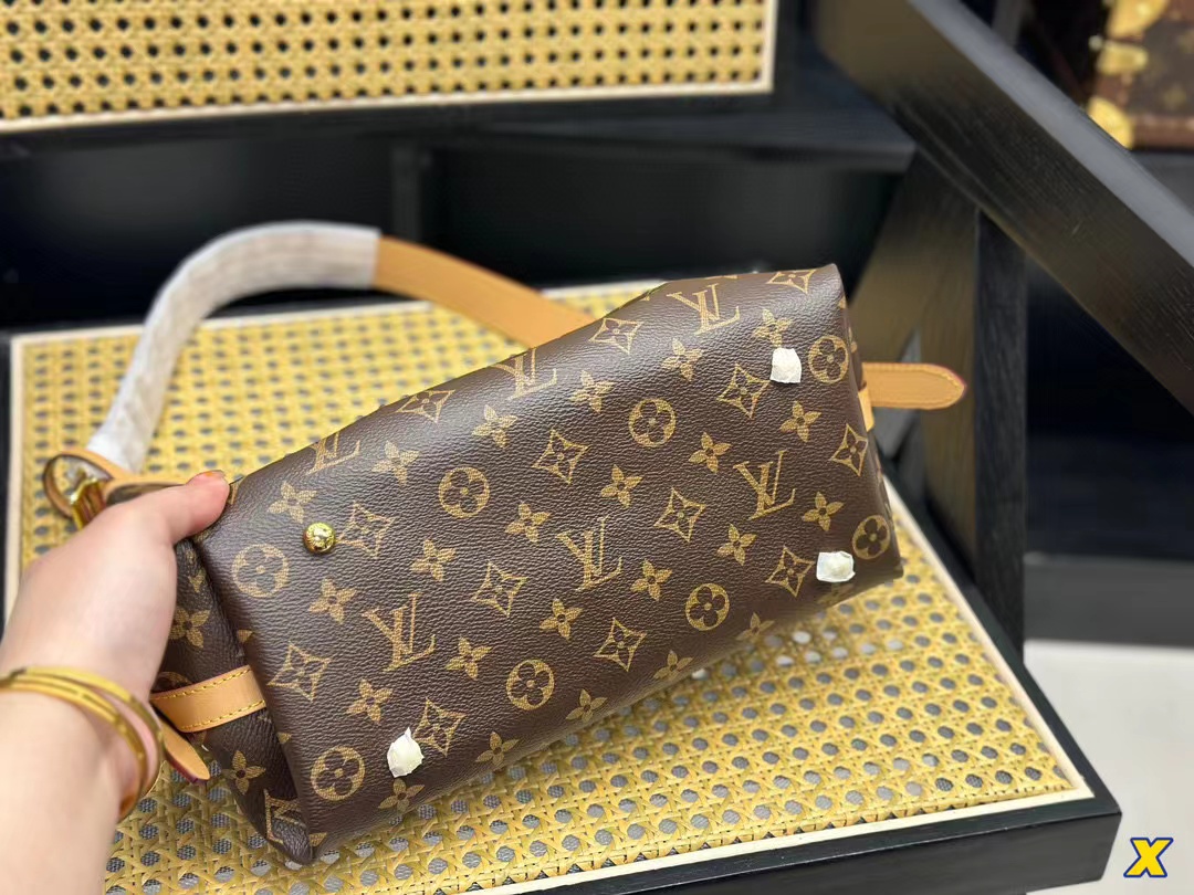 LV Carryall 老眼用ショルダークロスボディバッグ【50％割引+送料無料】