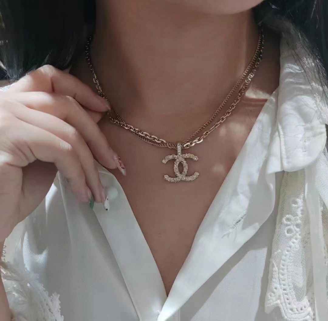 CHANE1 ダブルC シンプルネックレス【 50％割引+送料無料】