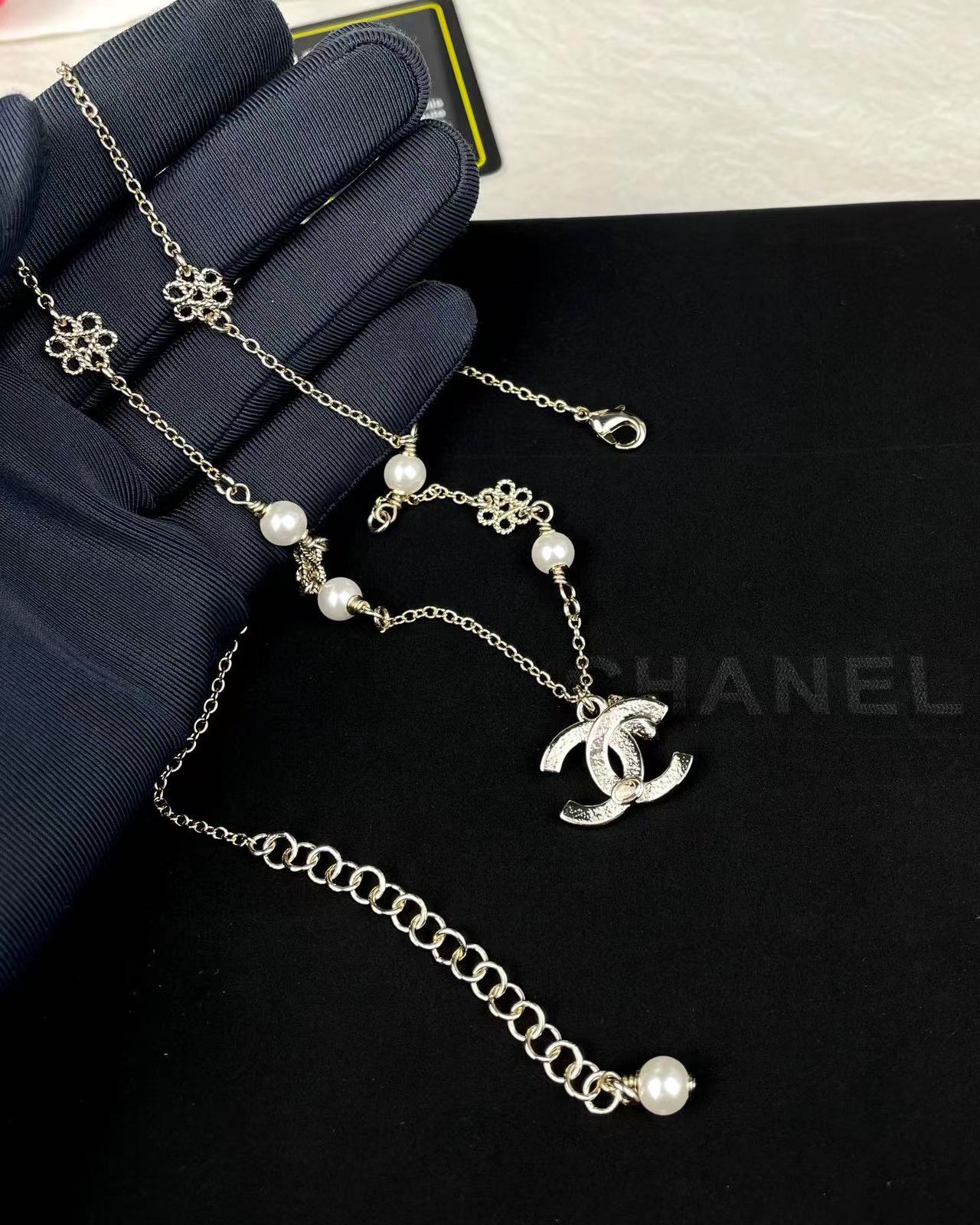 CHANE1 フラワー ダブルC ネックレス【50％割引+送料無料】