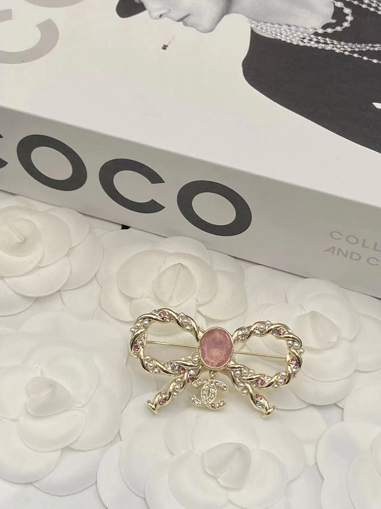 CHANE1 イヤリング+ブローチ+ネックレス 3点セット【50％割引+送料無料】