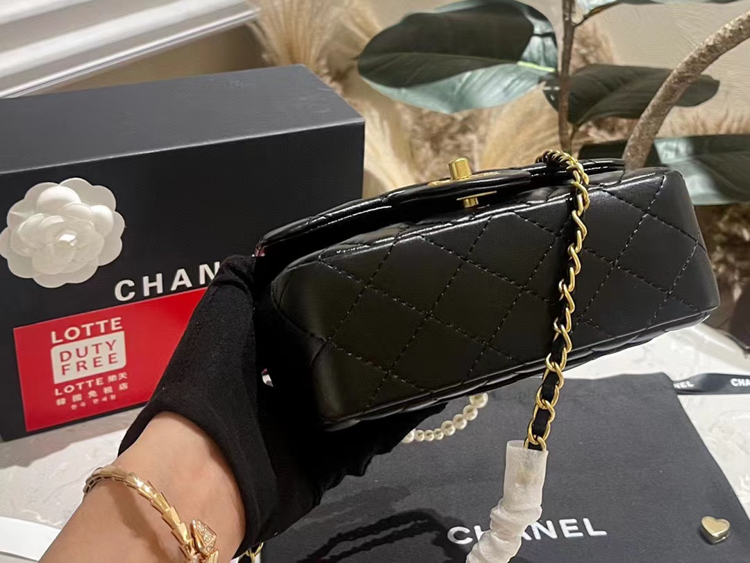 CHANE1 カウレザーパールチェーンショルダークロスボディバッグ【50％割引+送料無料】