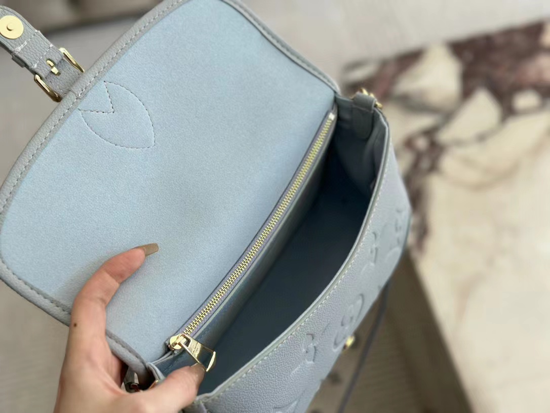 LV Diane バゲットショルダークロスボディバッグ【50％割引+送料無料】