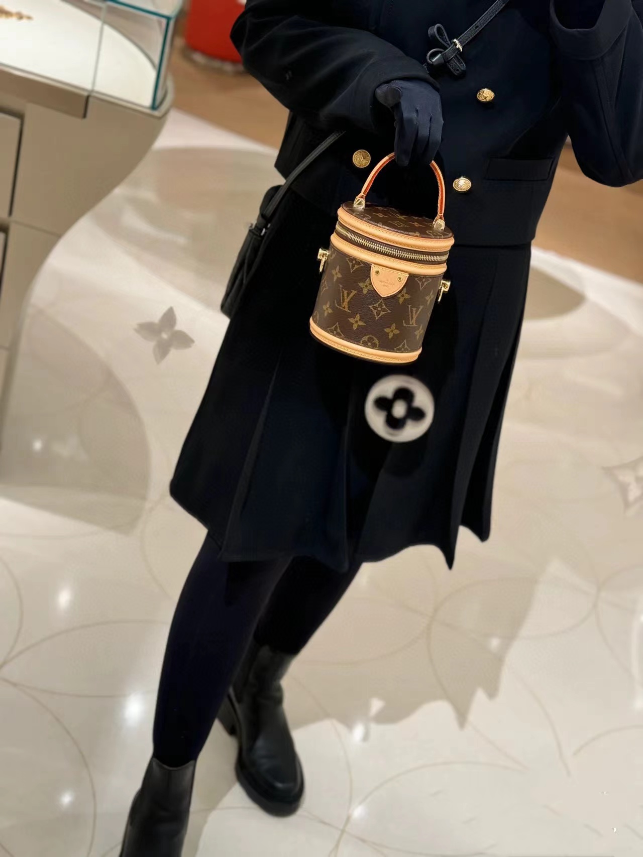 LV cannes  バケツバッグ【50％割引+送料無料】