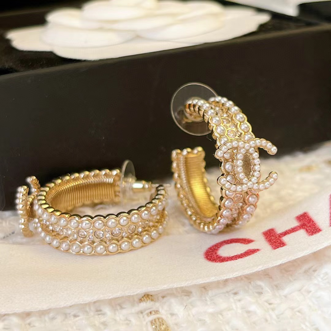 CHANE1 フルダイヤモンドパールイヤリング【50％割引+送料無料】