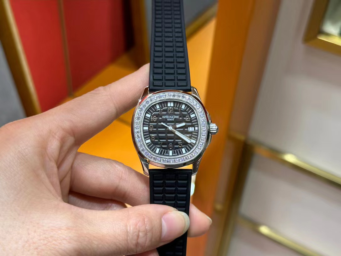 PATEK PH1LIPPE 5067 グレネード レディース 腕時計【50％割引+送料無料】