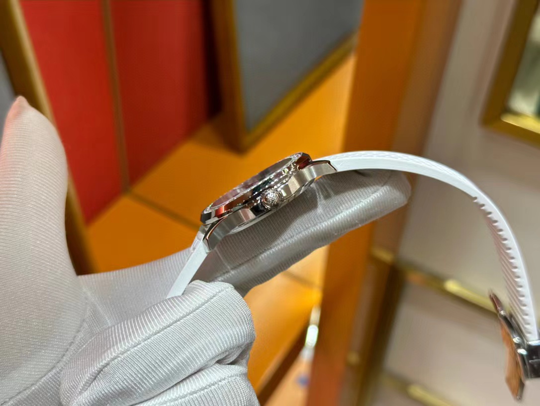 PATEK PH1LIPPE 5067 グレネード レディース 腕時計【50％割引+送料無料】