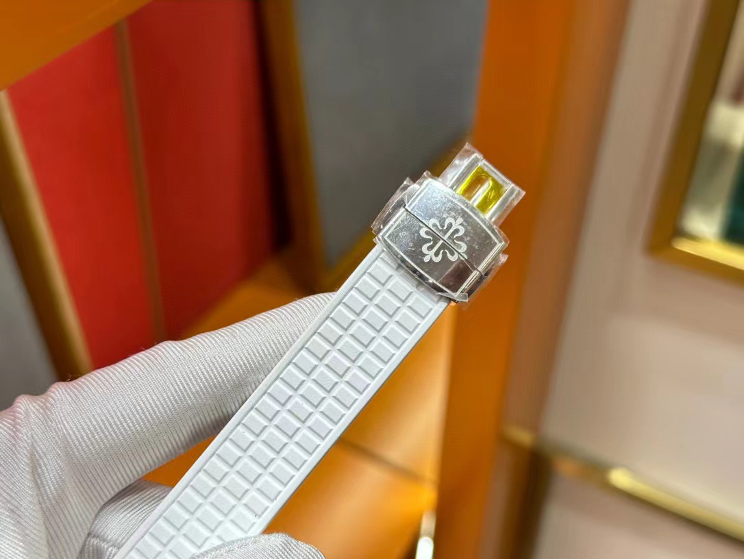 PATEK PH1LIPPE 5067 グレネード レディース 腕時計【50％割引+送料無料】