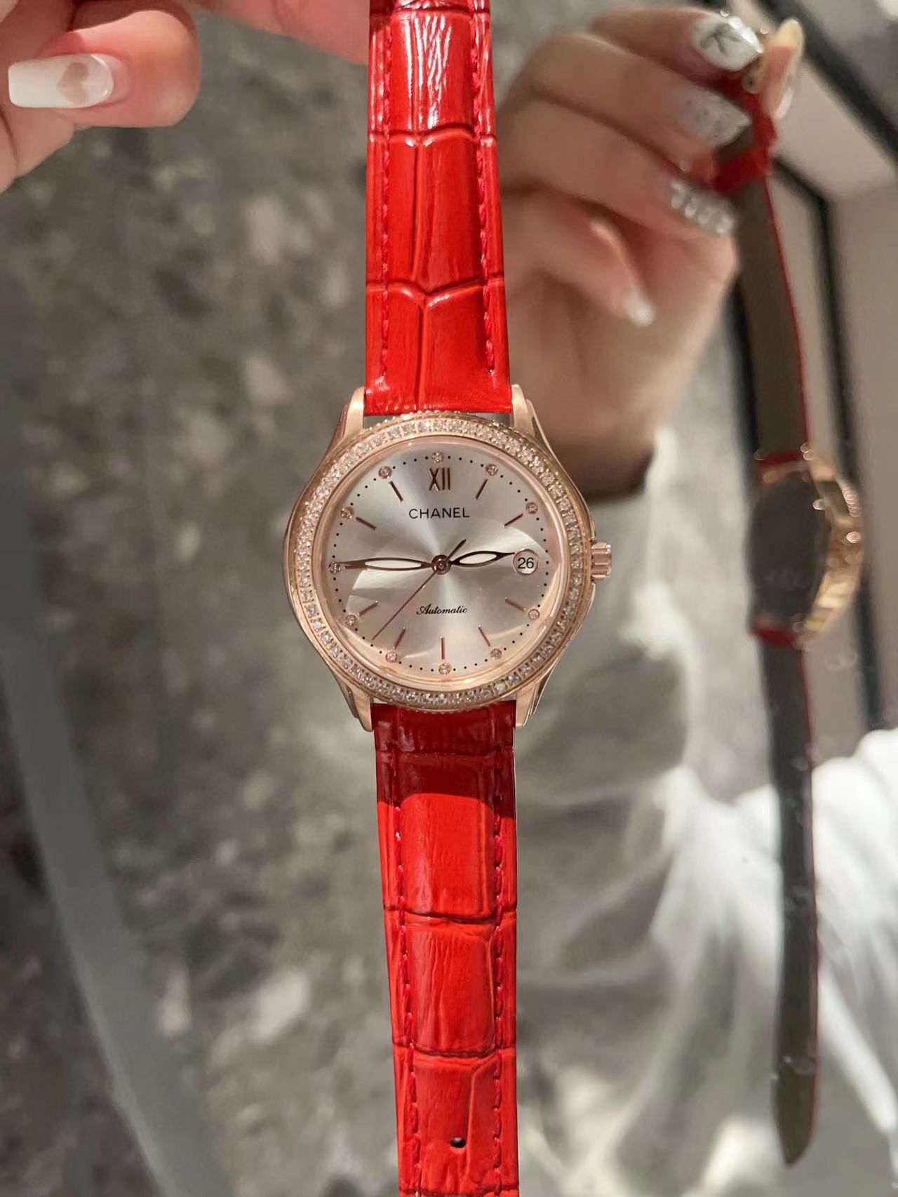 CHAEN1 ベルト ダイヤモンド レディース 腕時計【50％割引+送料無料】