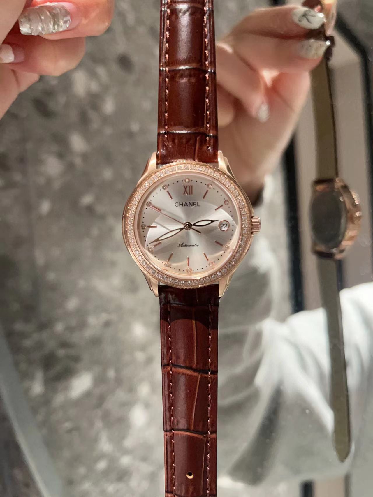 CHAEN1 ベルト ダイヤモンド レディース 腕時計【50％割引+送料無料】