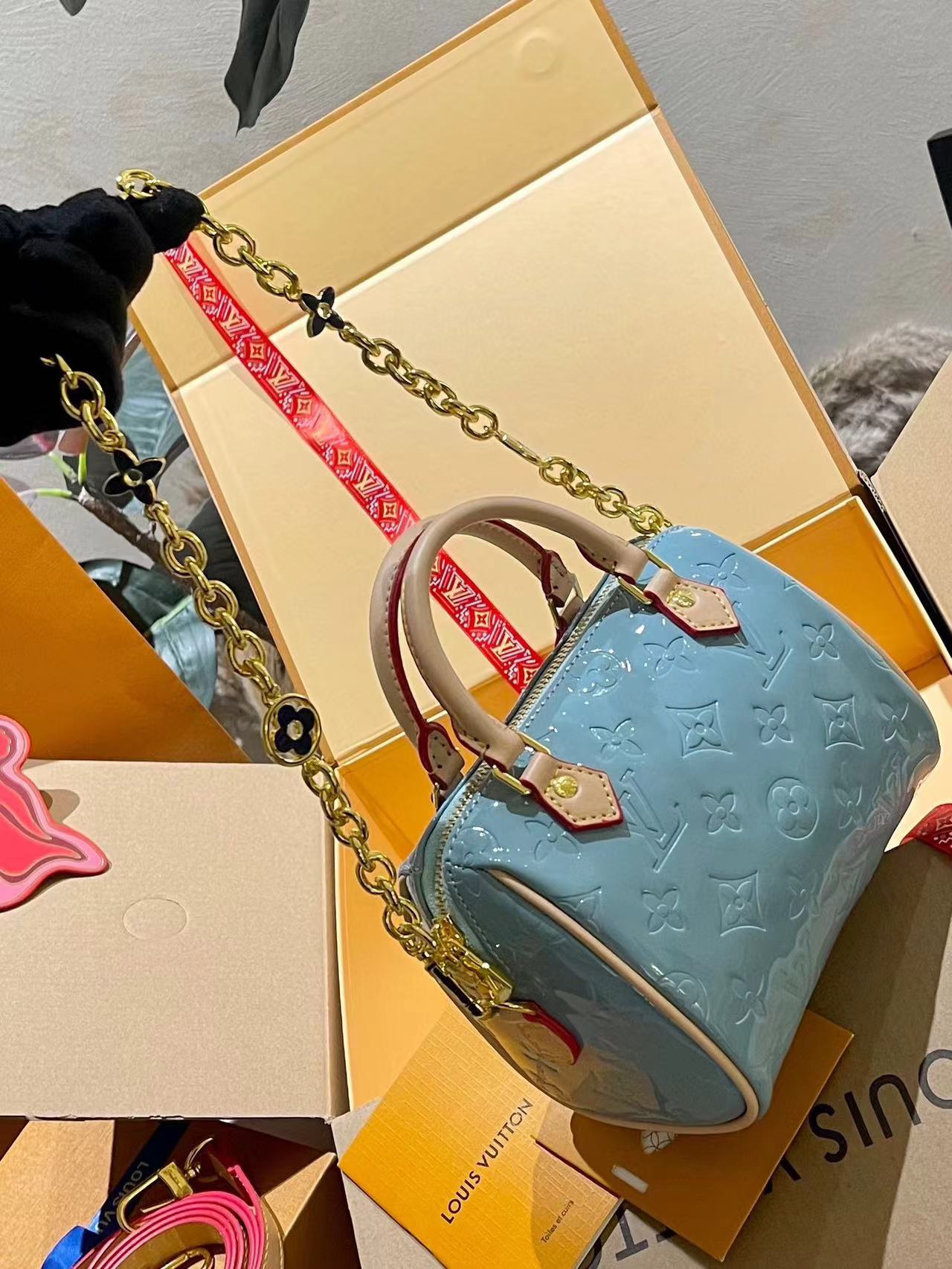 LV Nano mini チェーンハンドバッグ【50％割引+送料無料】