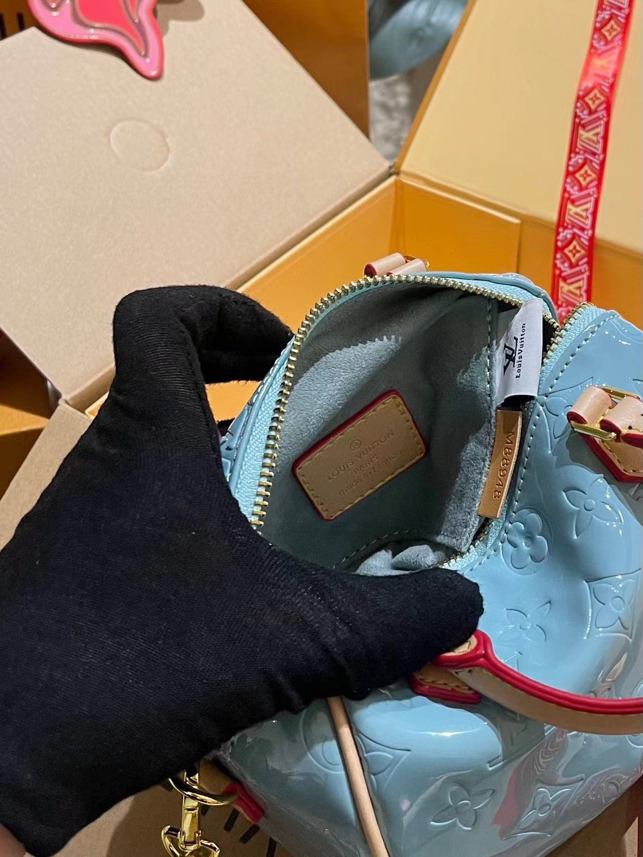 LV Nano mini チェーンハンドバッグ【50％割引+送料無料】