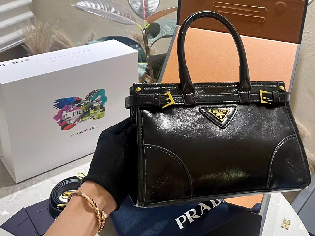 PR4DA Soft lux ハンドバッグ【50％割引+送料無料】