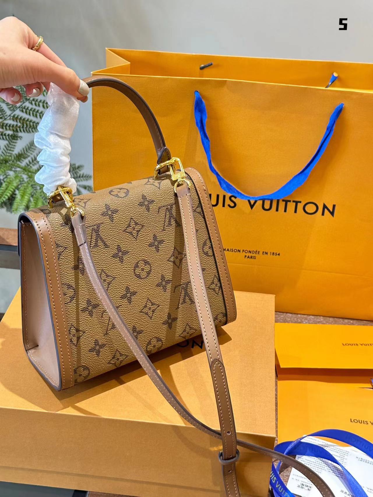 LV 老眼ハンドバッグ【50％割引+送料無料】