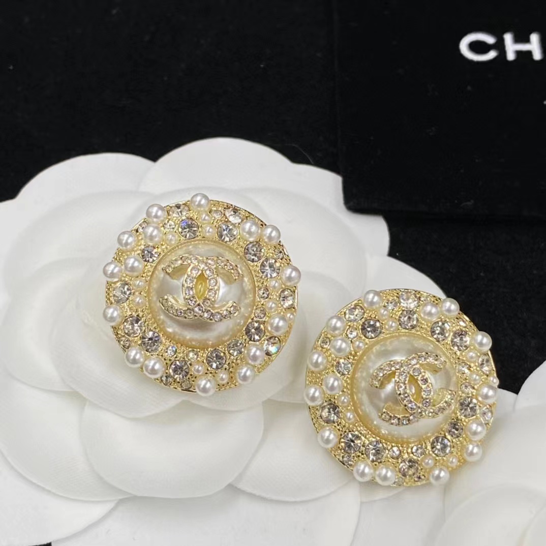 CHANE1 ラウンドパールイヤリング【50％割引+送料無料】