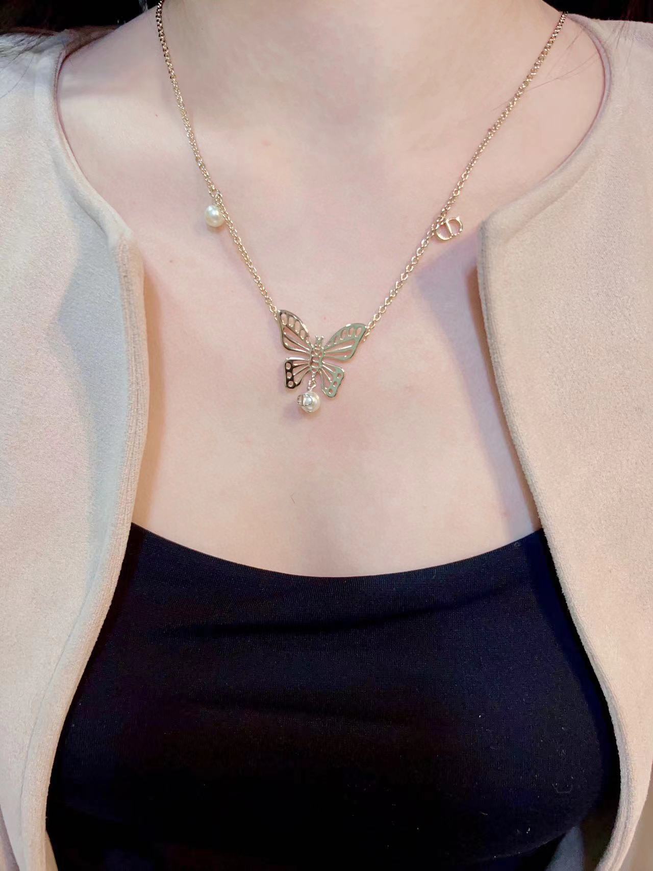 DI0R ホローバタフライパール CD ネックレス【50％割引+送料無料】