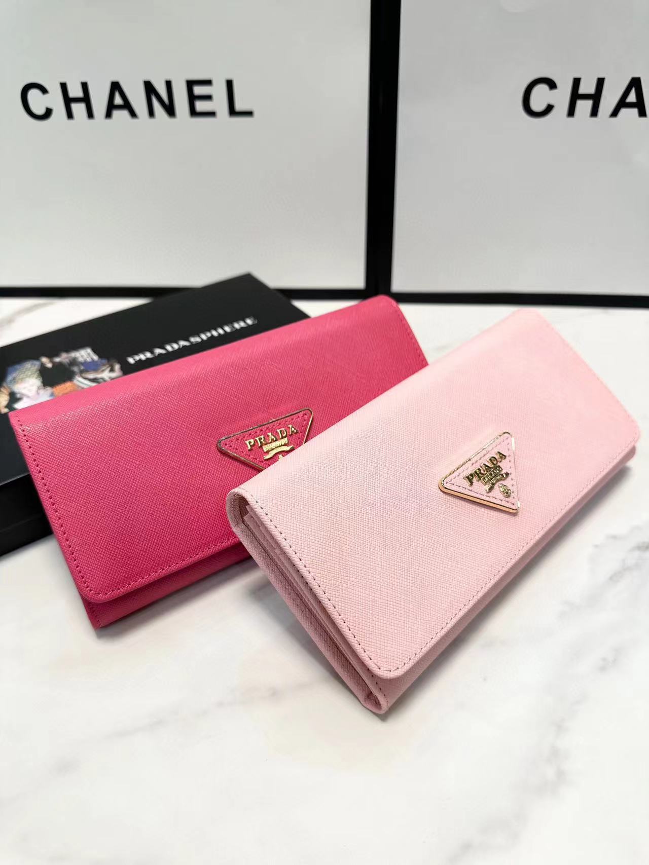 PR4DA トライアングルロゴウォレット【50％割引+送料無料】