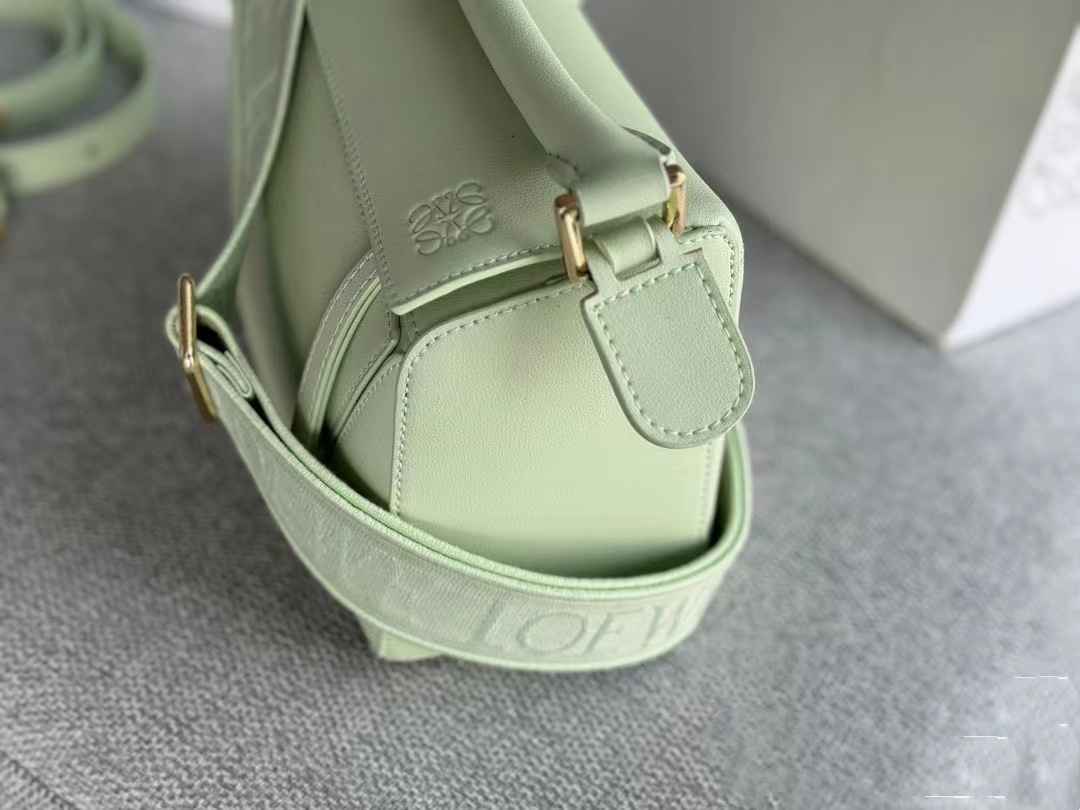 L0WEW レザークロスボディバッグ【50％割引+送料無料】