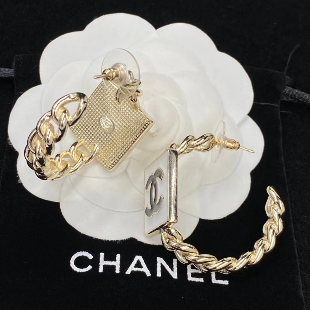 CHANE1 ダブルC スクエア イヤリング【 50％割引+送料無料】