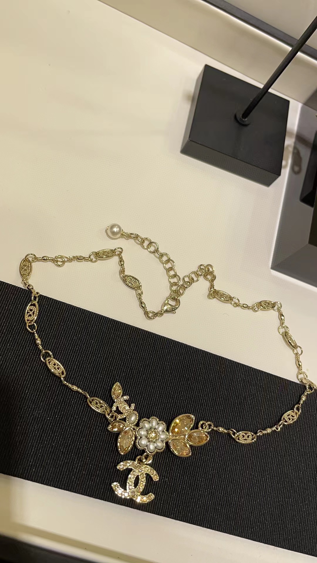 CHANE1 パールフラワー ダブルC ネックレス【 50％割引+送料無料】