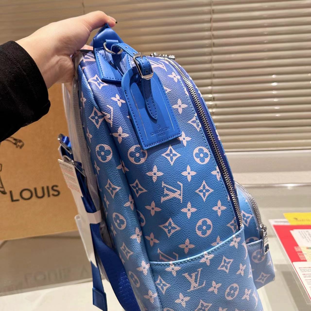 Lv Montsouris  バックパック【50％割引+送料無料】
