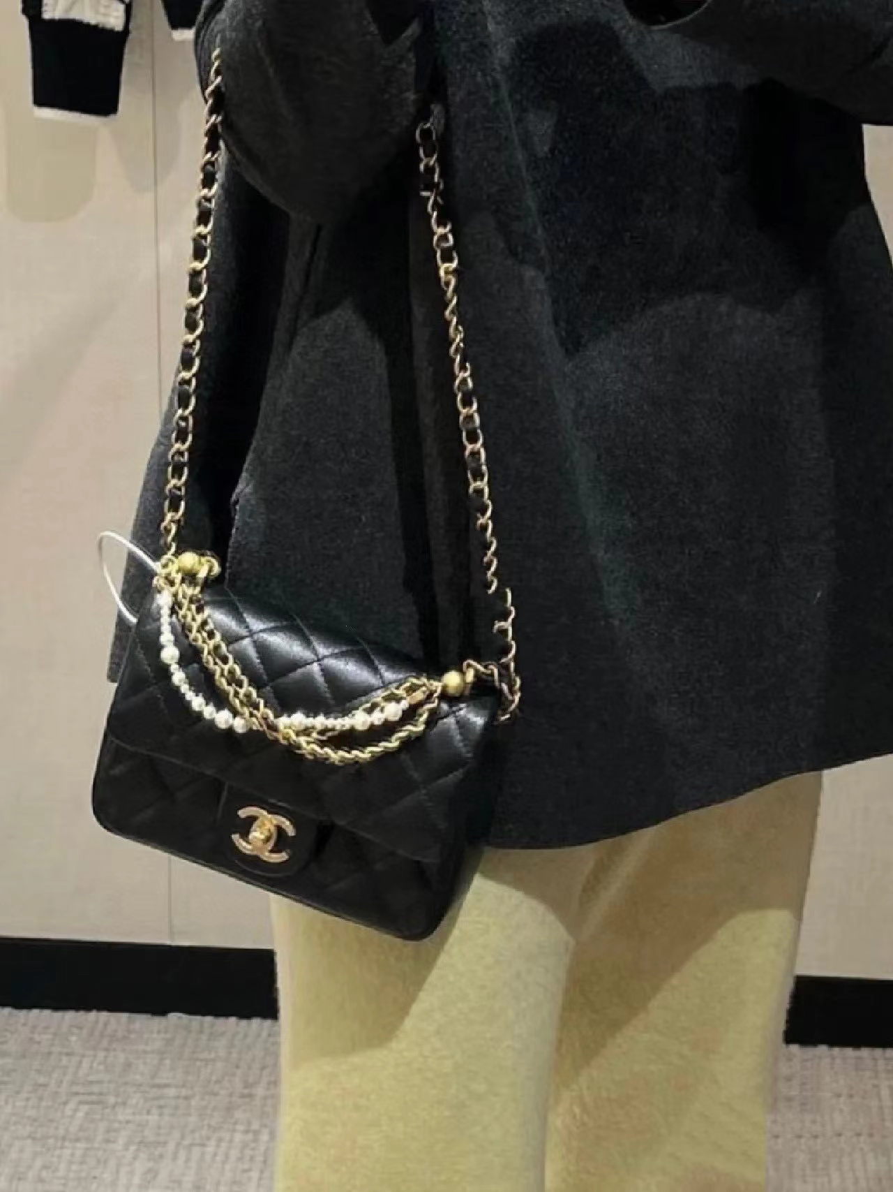 CHANE1 パール ショルダー クロスボディバッグ【50％割引+送料無料】