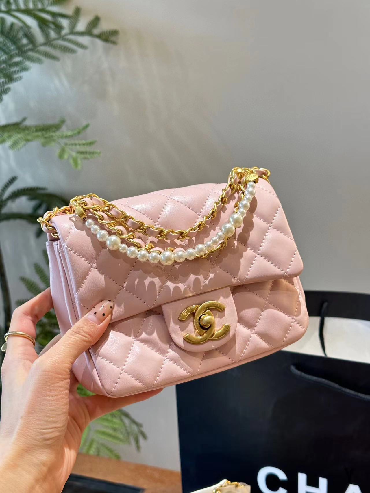 CHANE1 パール ショルダー クロスボディバッグ【50％割引+送料無料】