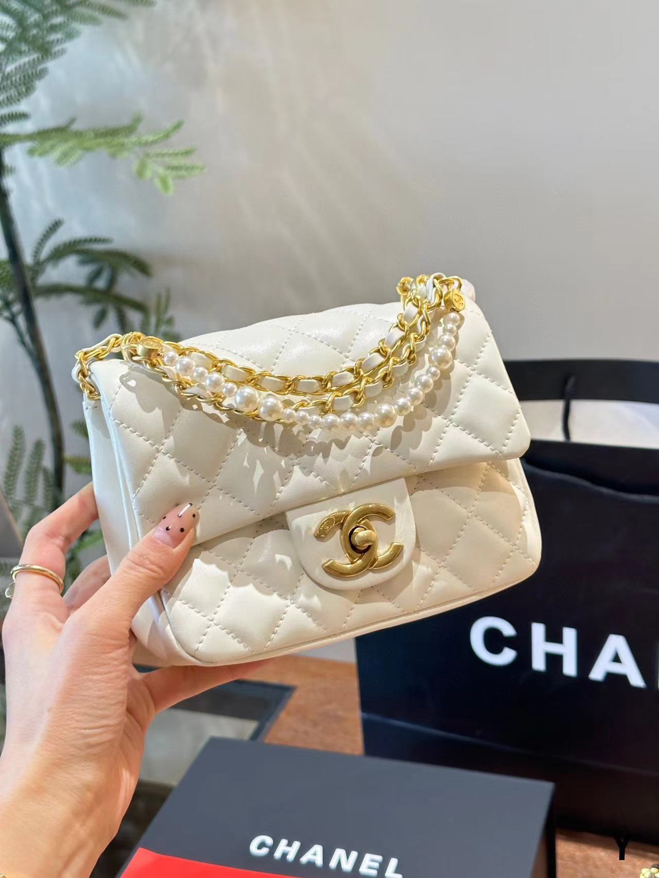 CHANE1 パール ショルダー クロスボディバッグ【50％割引+送料無料】