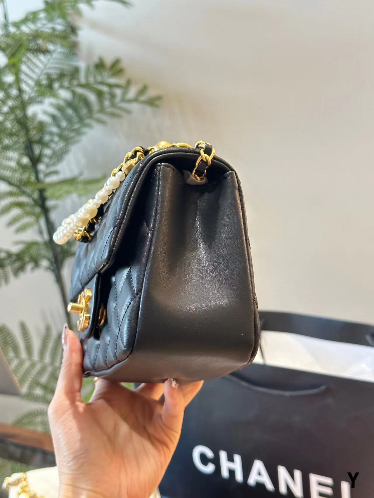 CHANE1 パール ショルダー クロスボディバッグ【50％割引+送料無料】