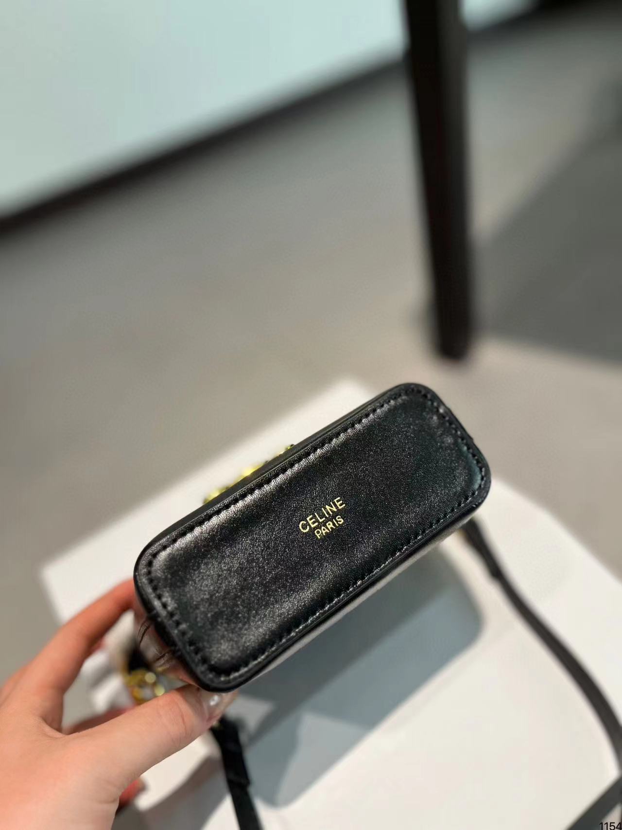 CEL1NE TRIOMPHE 凱旋門 バケットバッグ【50％割引+送料無料】