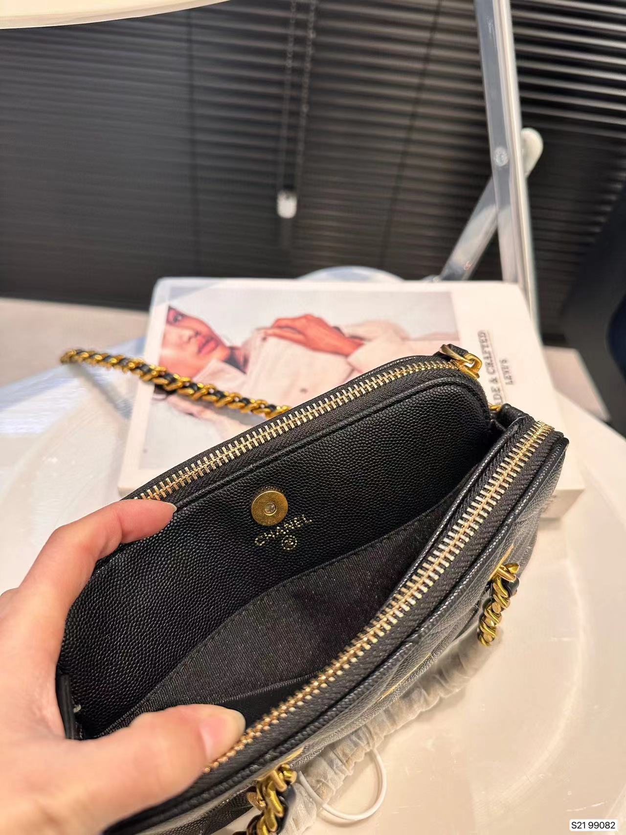 CHANE1 ゴールドコインチェーンハンドバッグ【50％割引+送料無料】