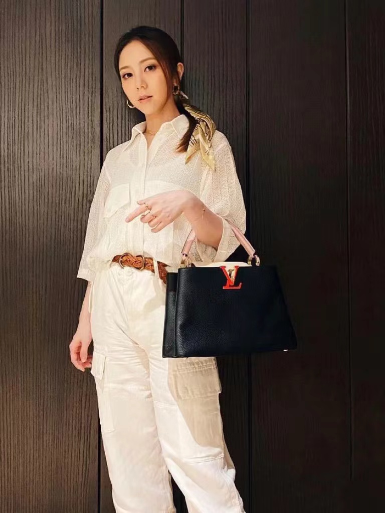 Lv capucines 手持ちクロスボディバッグ【50％割引+送料無料】