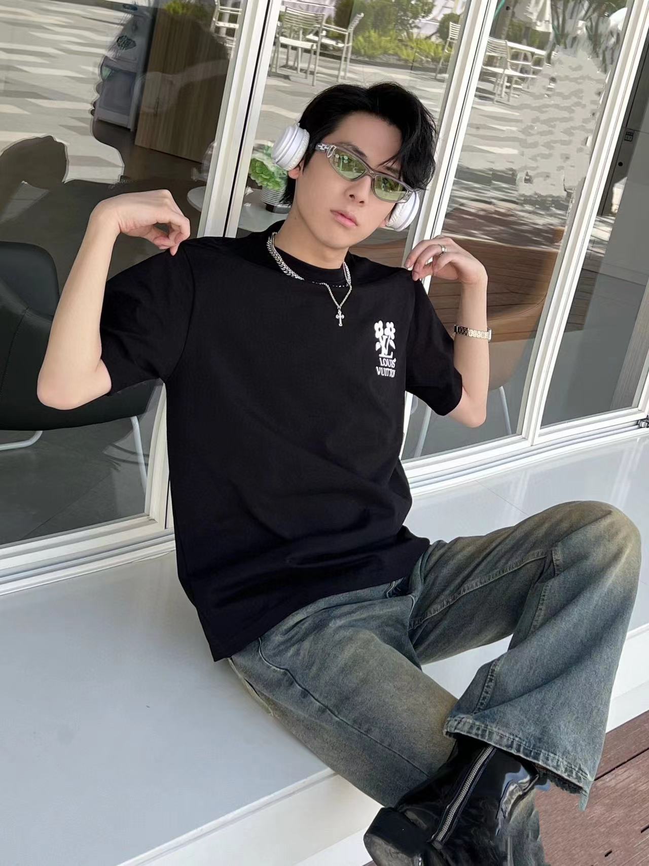 LV  プリントグラフィックTシャツ【 50％割引+送料無料】