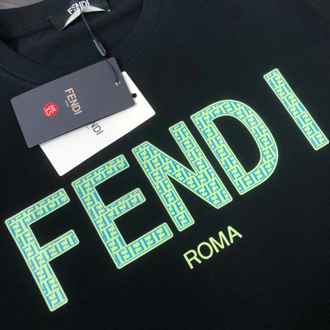 FEND1  老眼プリントロゴTシャツ【 50％割引+送料無料】