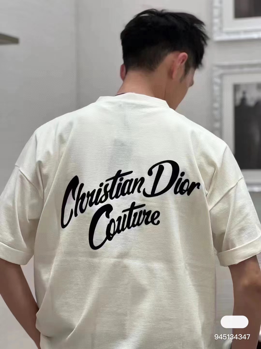 D1OR  ロゴ刺繍Tシャツ【 50％割引+送料無料】