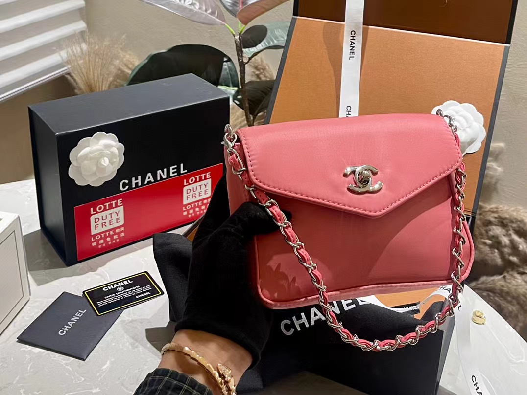 CHANE1 サテン チェーン ショルダー クロスボディバッグ【50％割引+送料無料】