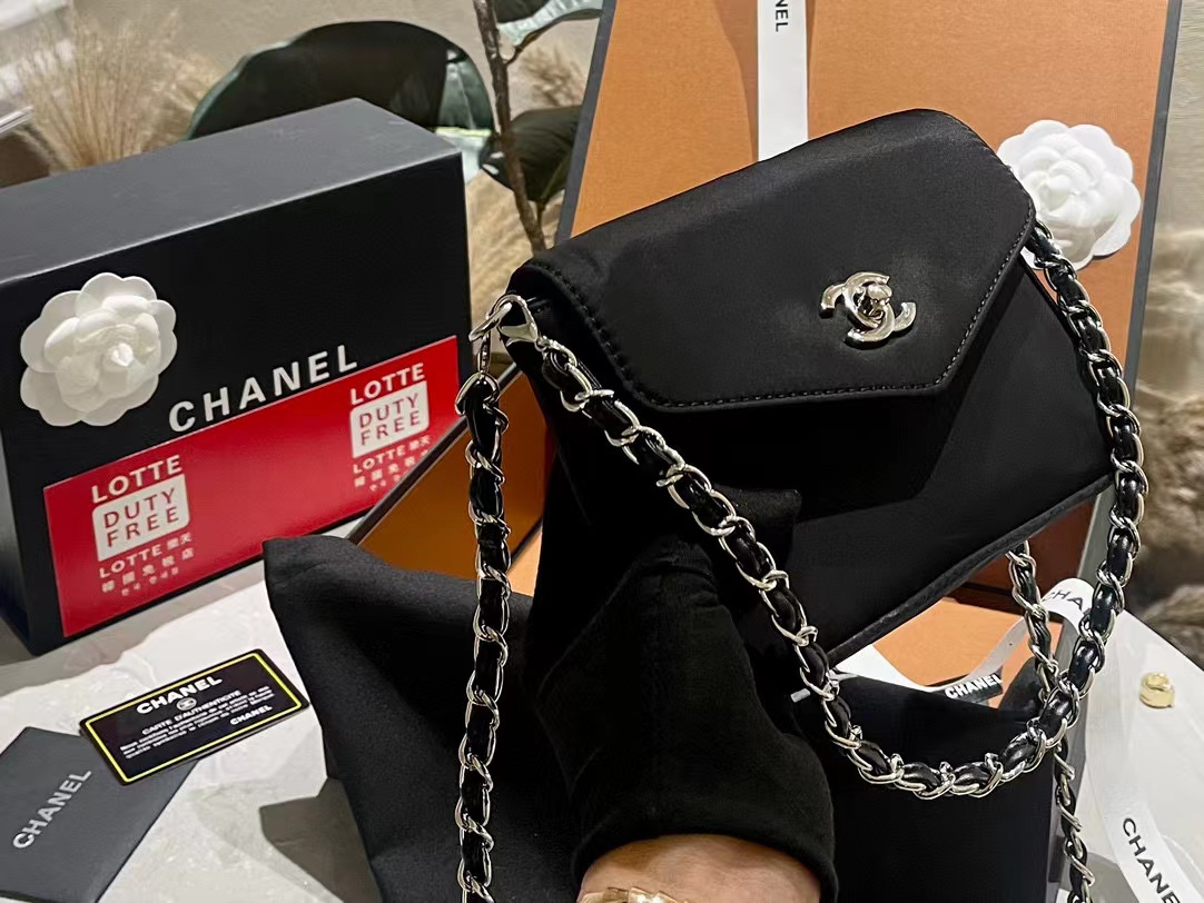 CHANE1 サテン チェーン ショルダー クロスボディバッグ【50％割引+送料無料】