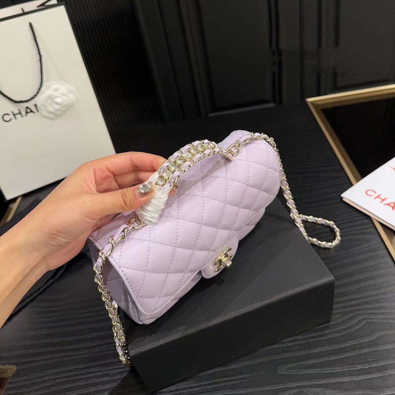 CHANE1 ラインストーンハンドルチェーンバッグ【50％割引+送料無料】