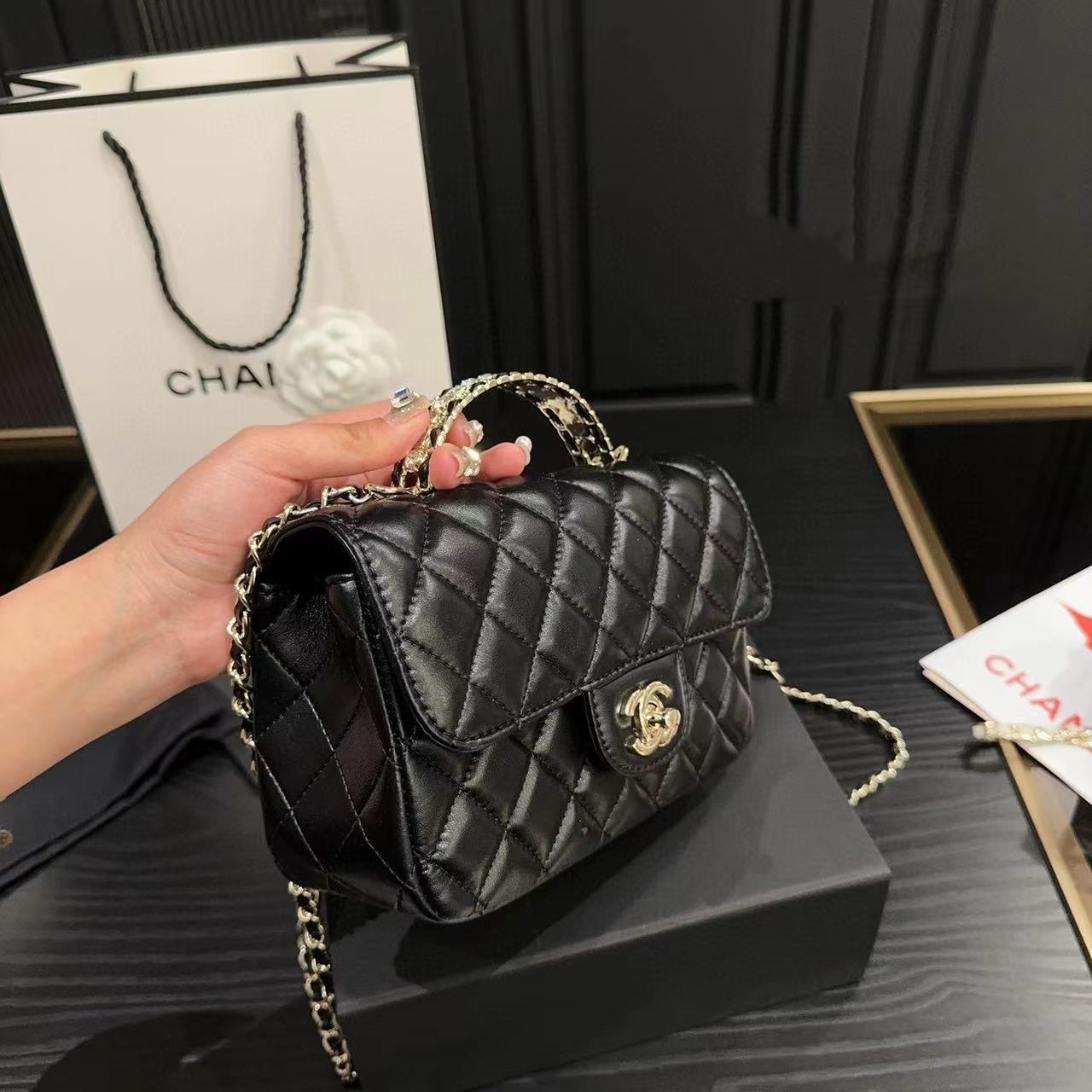 CHANE1 ラインストーンハンドルチェーンバッグ【50％割引+送料無料】hh