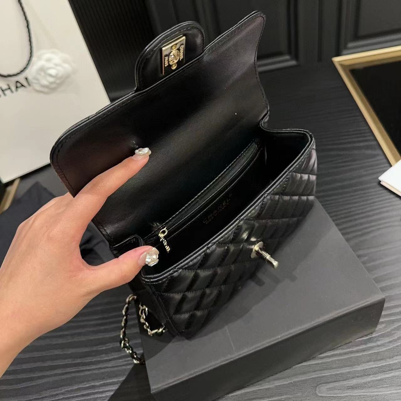 CHANE1 ラインストーンハンドルチェーンバッグ【50％割引+送料無料】hh